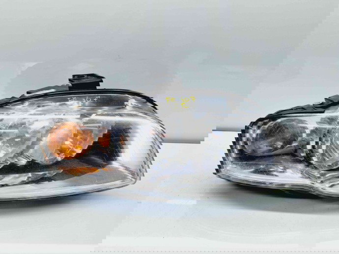  Far dreapta Audi A4 (8EC, B7) [Fabr 2004-2008] 8E0941004AK