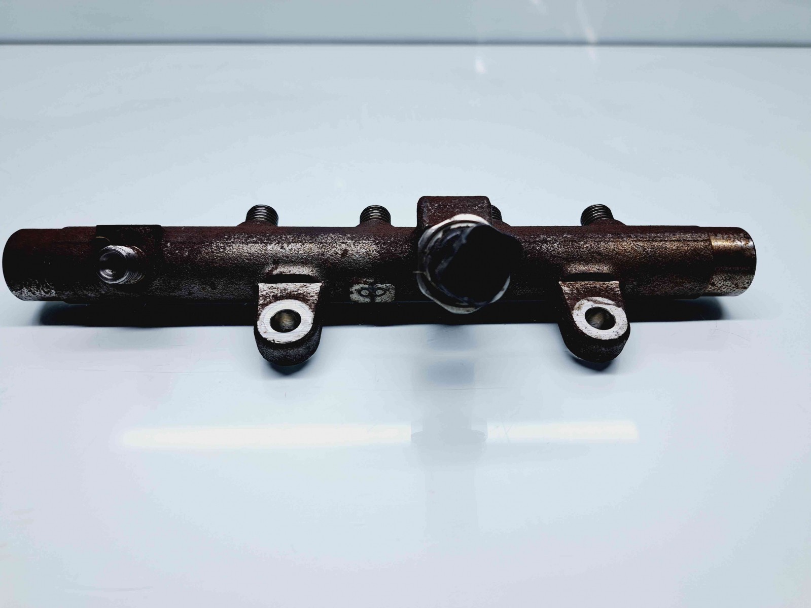 Rampa injectoare Renault Megane 3 Combi [Fabr 2008-2015] OEM 1.5 DCI K9K636 81KW / 110CP 1.5 DCI K9K636 81KW / 110CP - imagine 2