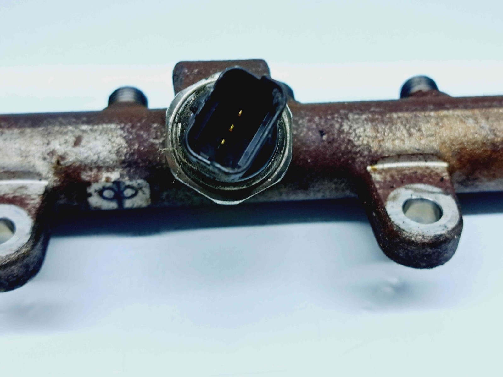 Rampa injectoare Renault Megane 3 Combi [Fabr 2008-2015] OEM 1.5 DCI K9K636 81KW / 110CP 1.5 DCI K9K636 81KW / 110CP - imagine 3