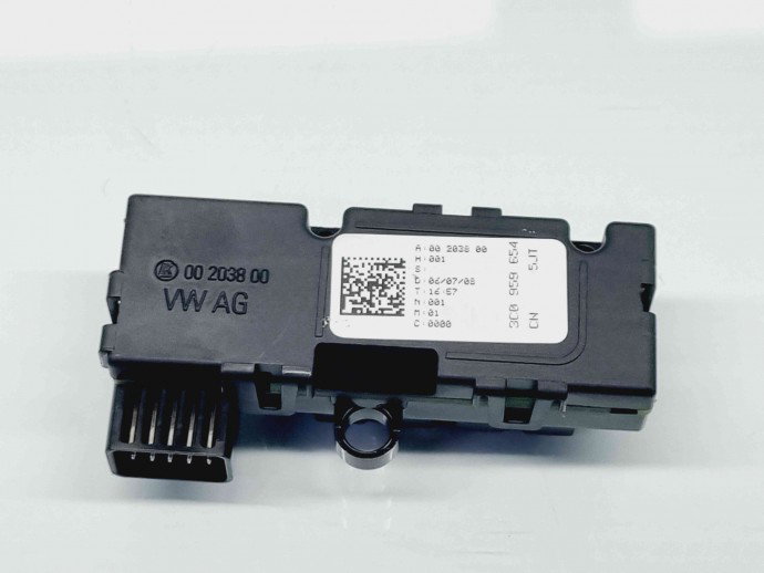  Senzor unghi volan Volkswagen Passat B6 Variant (3C5) [Fabr 2005-2010] 3C0959654CN