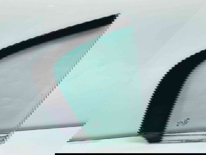 Geam fix usa dreapta spate Volkswagen Passat B7 (362) [Fabr 2010-2014] OEM