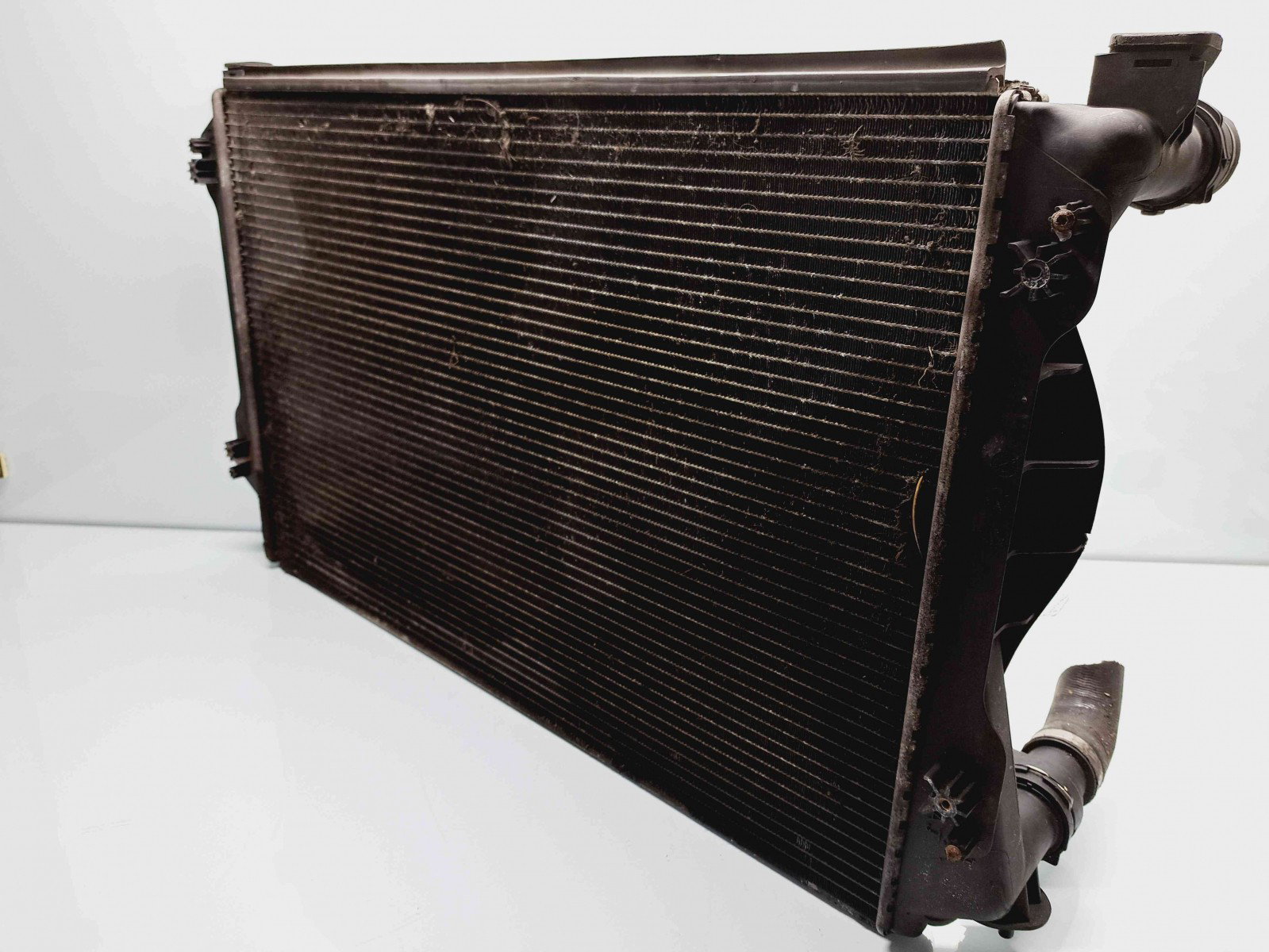 Radiator apa Audi A6 (4F2, C6) [Fabr 2004-2010] 4F01212510 1.9 TDI BRE 103KW / 140CP 1.9 TDI BRE 103KW / 140CP - imagine 4