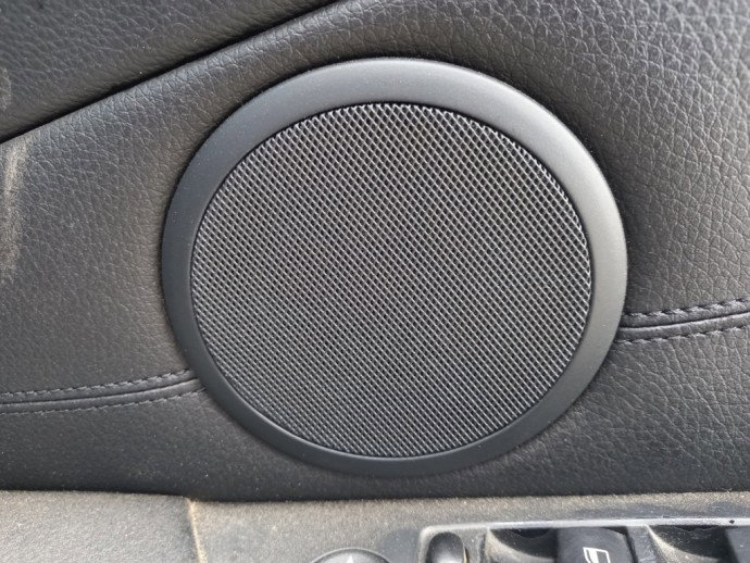 Boxa dreapta fata BMW 525D E60 3.0 D OEM 2004-2010