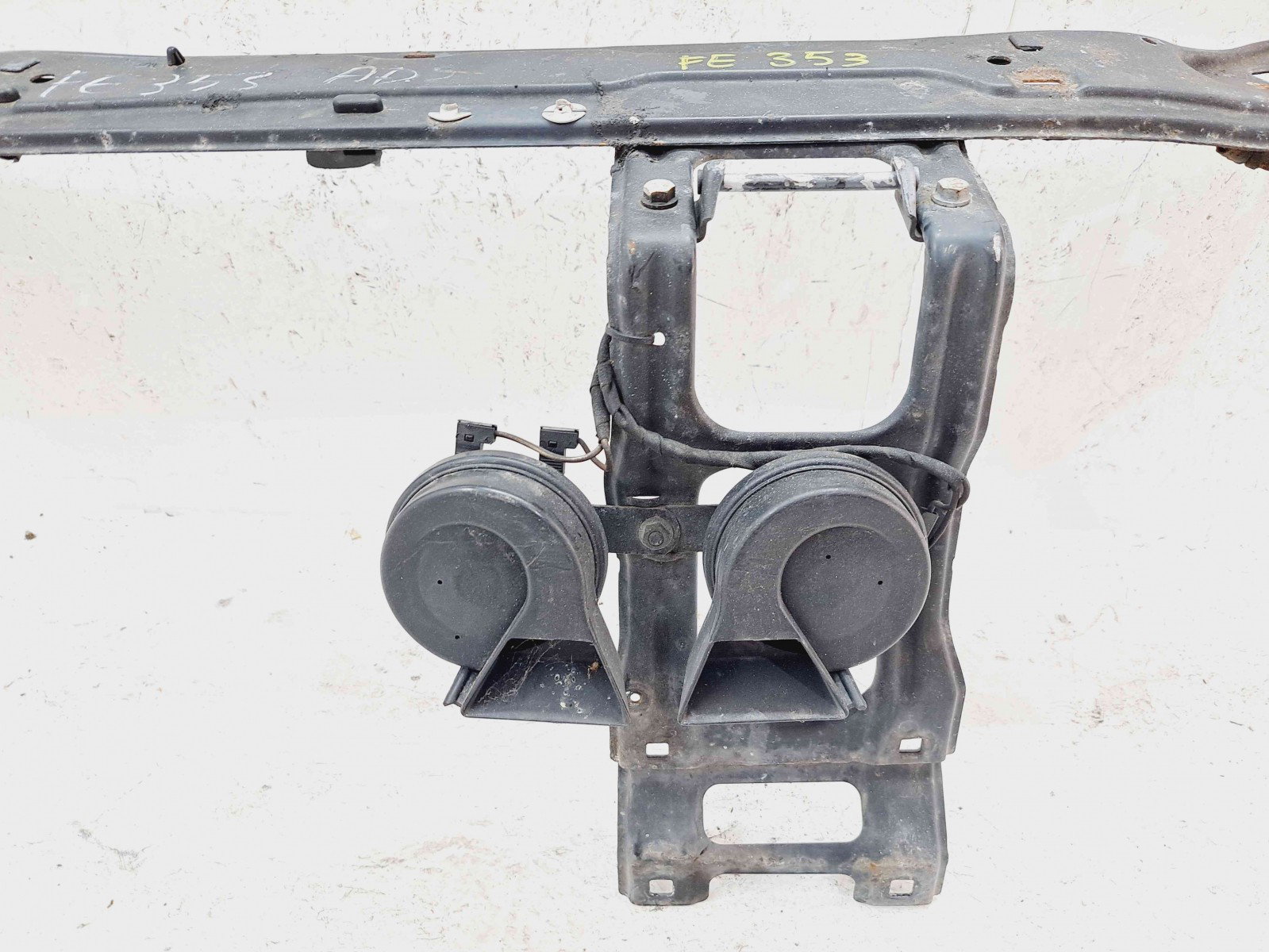 Capac trager Mercedes Clasa C (W203) [Fabr 2000-2007] OEM - imagine 2