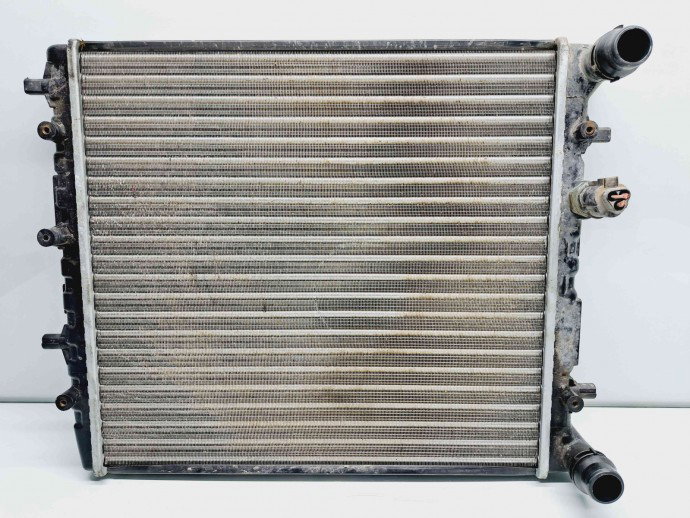 Radiator apa Volkswagen Polo (9N) [Fabr 2001-2008] OEM 1.2 Benz BME 47KW / 64CP  