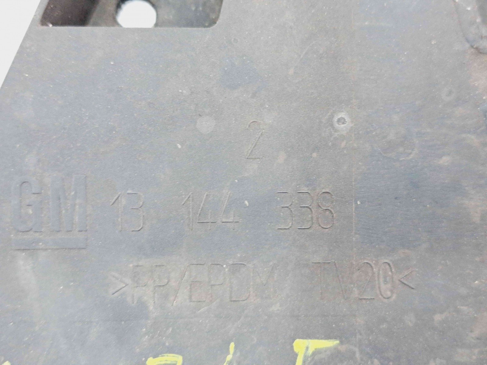 Scut sub bara Opel Zafira B (A05) [Fabr 2006-2011] 13144338 - imagine 2