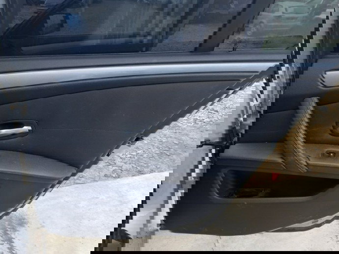 Tapiterie usa dreapta spate BMW 525D E60 3.0 D OEM 2004-2010