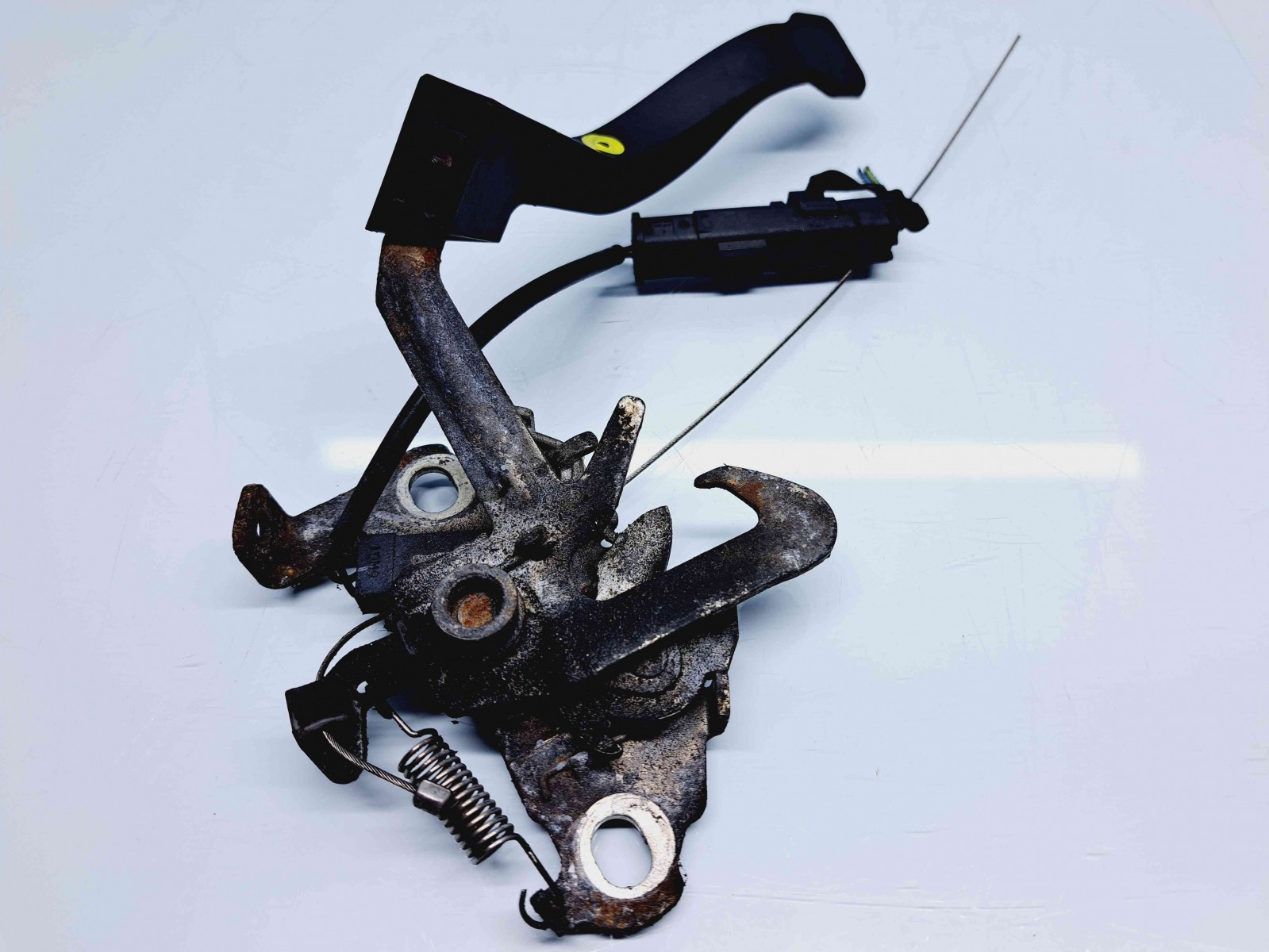 Broasca capota Peugeot 3008 [Fabr 2009-2016] OEM - imagine 1