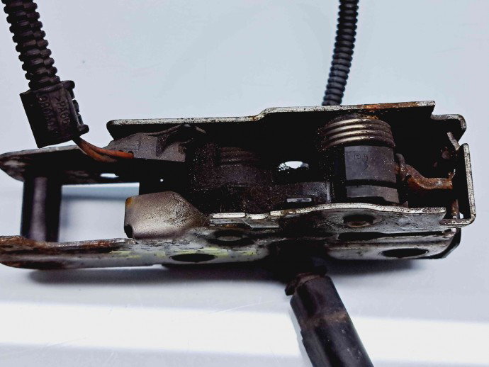 Broasca capota Volkswagen Eos (1F7, 1F8) [Fabr 2006-2015] 1Q2823509C