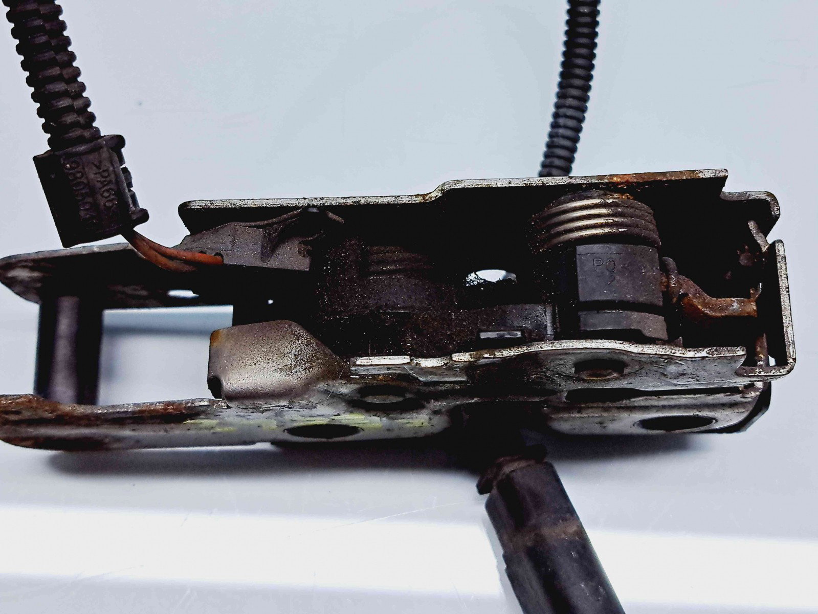 Broasca capota Volkswagen Eos (1F7, 1F8) [Fabr 2006-2015] 1Q2823509C - imagine 5