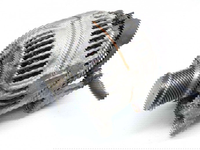 Alternator Seat Leon (1P1) [Fabr 2005-2011] 06F903023F 2.0 TDI BKD 14 V / 140 A 103KW / 140CP  