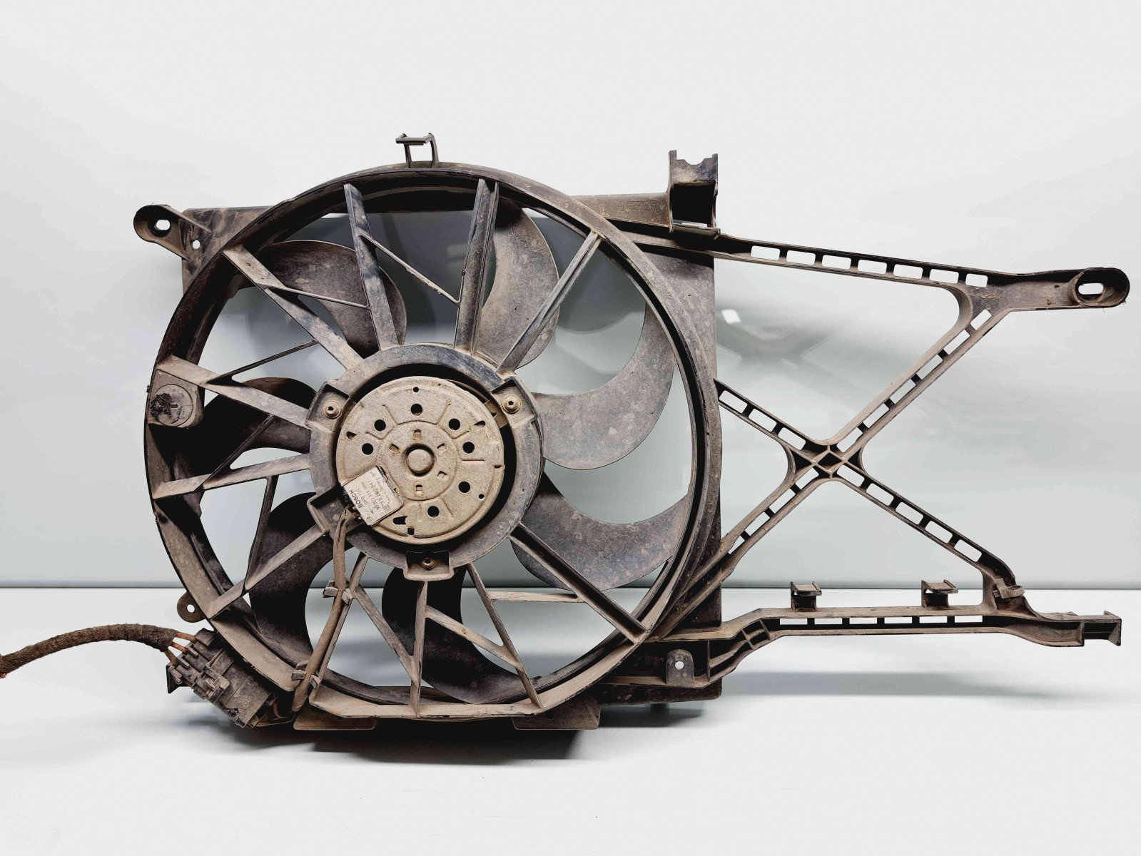 Electroventilator Seat Ibiza 5 (6J5) [Fabr 2008-2017] 13205941 1.2 Benz CBZB 77KW / 105CP 1.2 Benz CBZB 77KW / 105CP - imagine 4