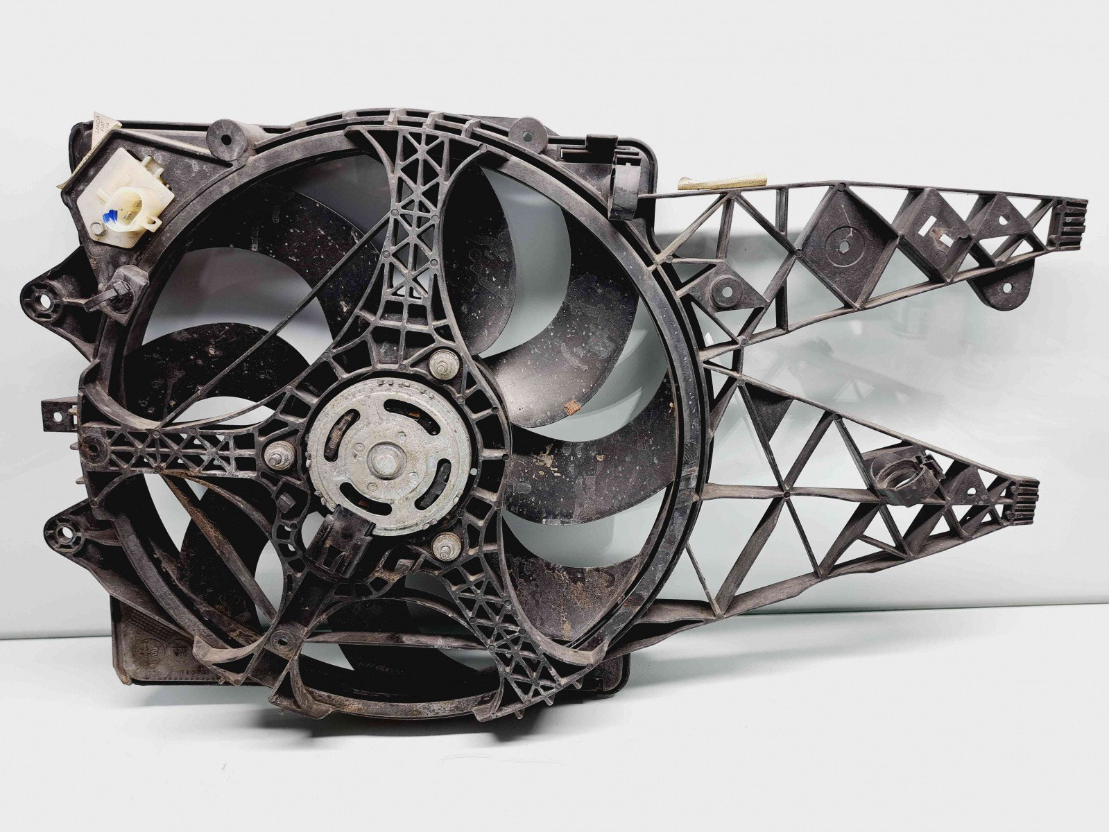 Electroventilator Alfa Romeo Mito (955) [Fabr 2008-2016] 00505121010 1.4 Benz 141561 1.4 Benz 141561 55KW / 75CP - imagine 4