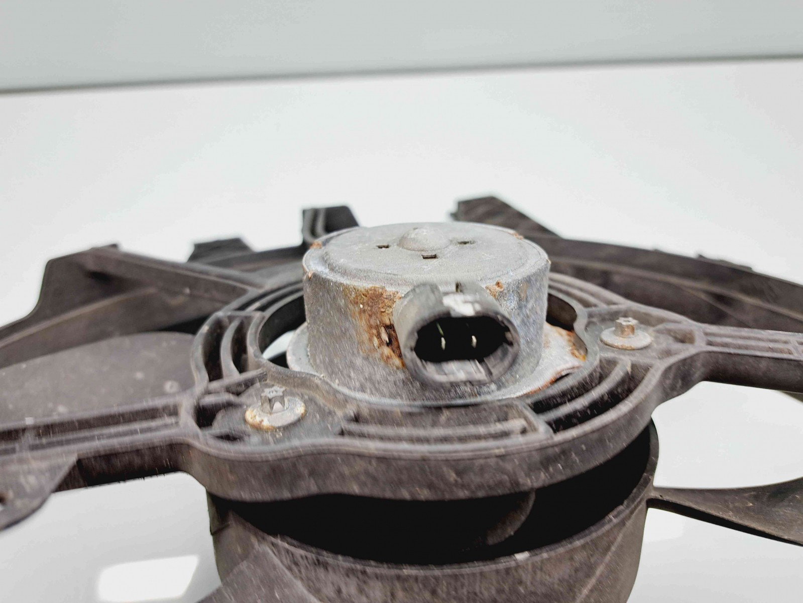 Electroventilator Renault Clio 3 [Fabr 2005-2012] 8200966247 1.2 Benz D4F740 1.2 Benz D4F740 66KW / 90CP - imagine 3