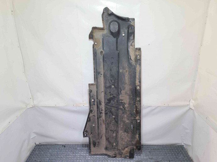 Scut lateral dreapta Audi A6 Avant (4F5, C6) [Fabr 2005-2010] 4F0825208