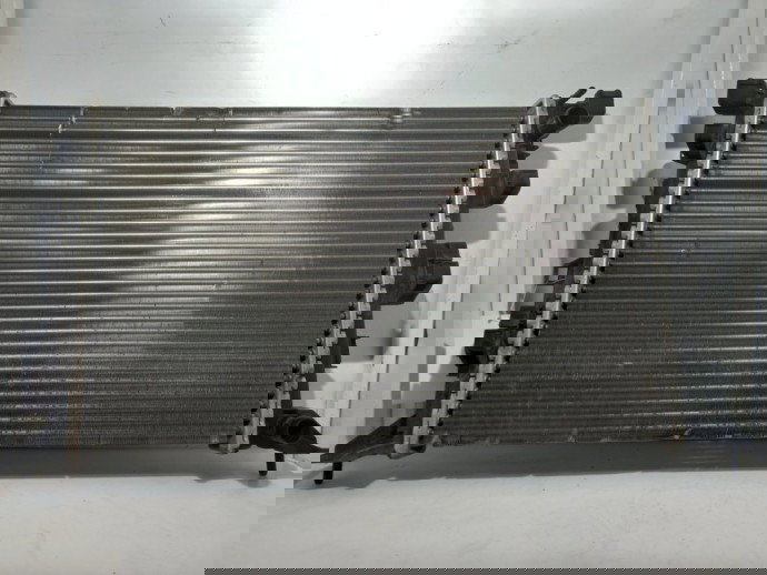 Radiator apa Renault Laguna 3 2.0 214100001R 2007-2021