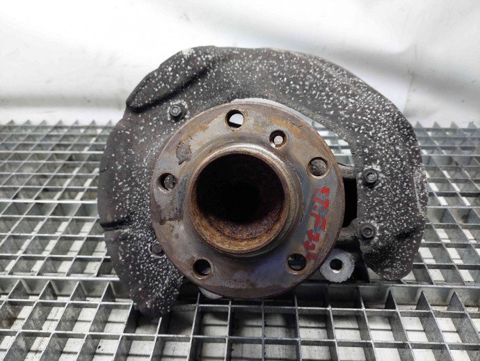 Fuzeta fata stanga Bmw 3 (F30) [Fabr 2012-2017] OEM 2.0 N47T   