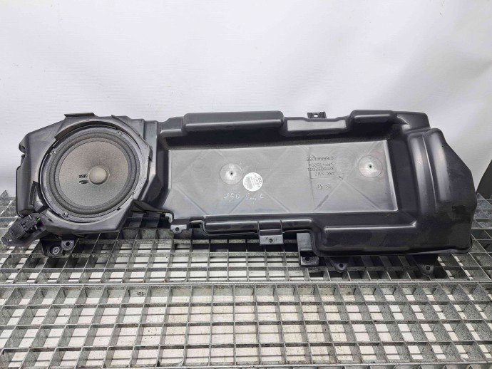  Subwoofer Audi A6 Avant (4F5, C6) [Fabr 2005-2010] 4F0035381B