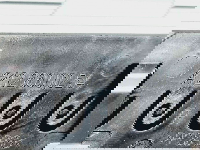  Grila aerisire dreapta Mercedes Clasa E (W212) AMG [Fabr 2009-2016] A2128300254