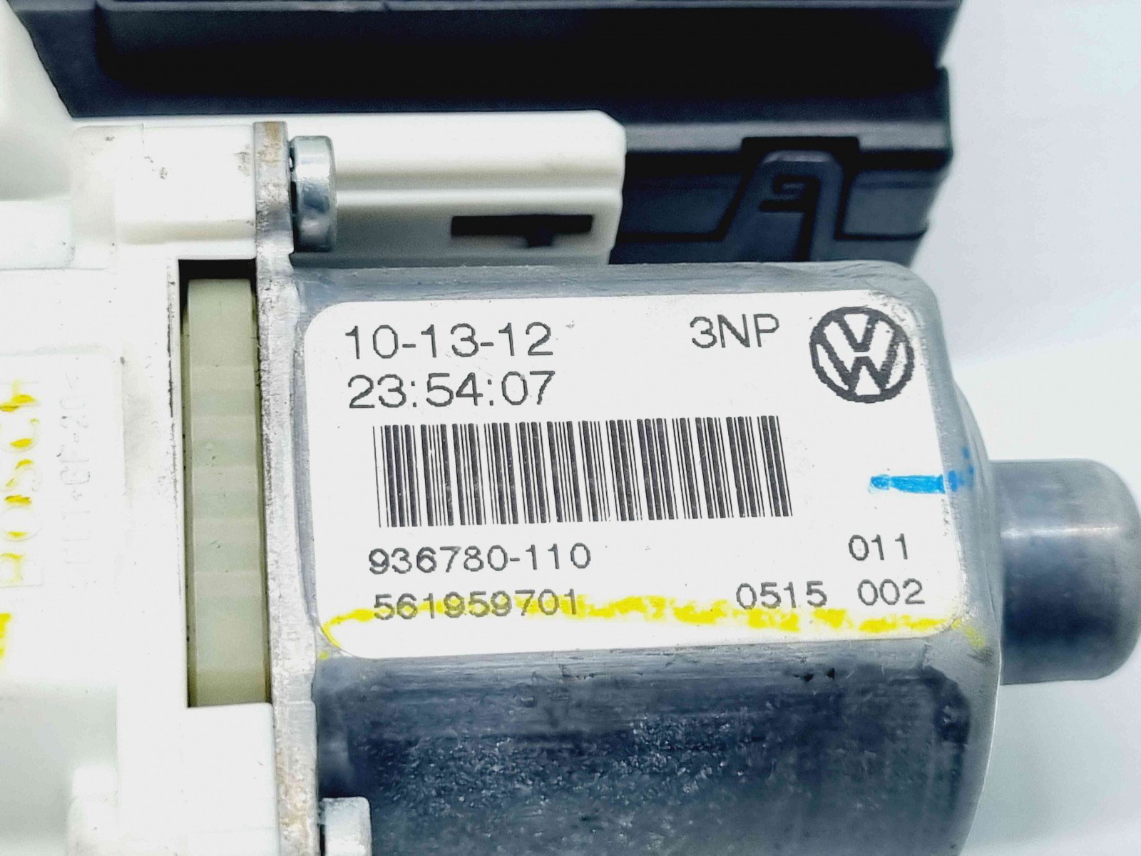 Motoras geam dreapta fata Volkswagen Jetta 4 (162,163) [Fabr 2010-2016] 561959701 n 3C0959793B - imagine 4