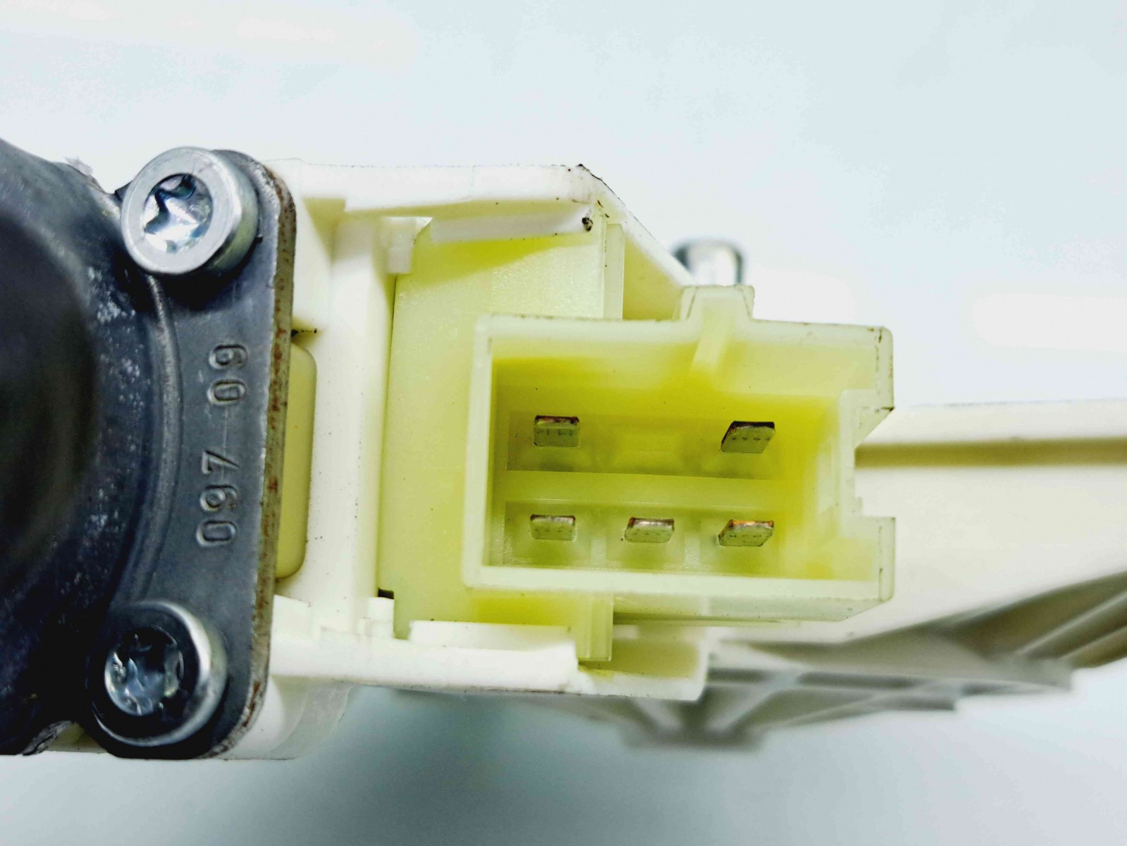 Motoras geam dreapta fata Mercedes Clasa E (W212) AMG [Fabr 2009-2016] 0130822502 - imagine 3