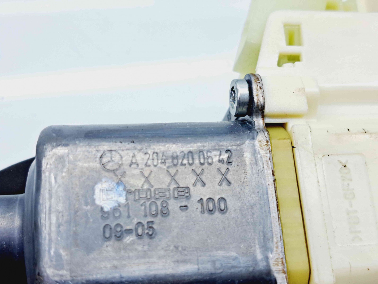 Motoras geam dreapta spate Mercedes Clasa E (W212) AMG [Fabr 2009-2016] A2048200642 - imagine 4