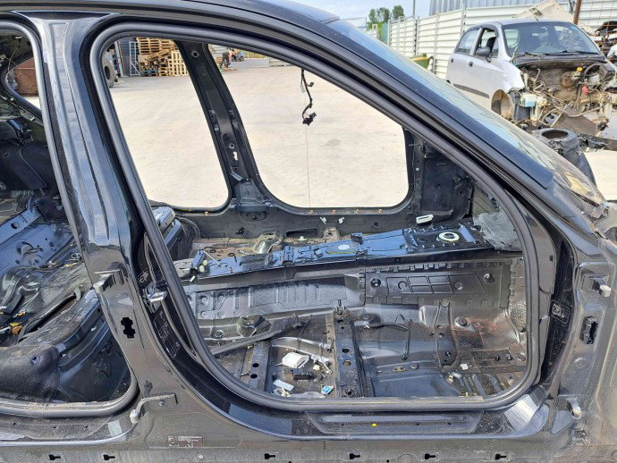 Cheder usa dreapta fata Bmw 3 (F30) [Fabr 2012-2017] OEM