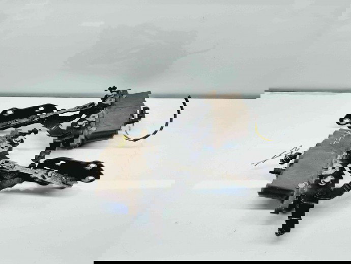 Set balamale capota Mercedes Clasa E (W212) AMG [Fabr 2009-2016] A2129066301 | A2129066201