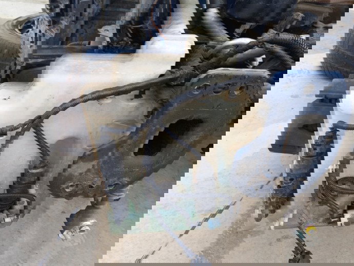 Vas lichid parbriz Volkswagen Golf 5 1.9 BKC OEM 2004-2008