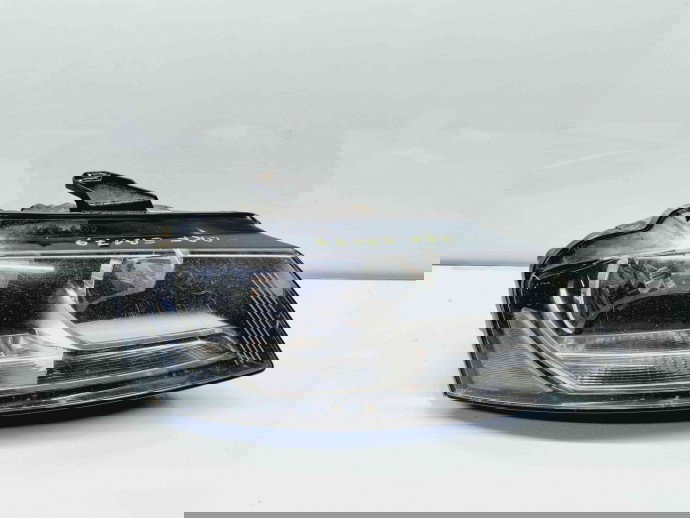  Far dreapta Audi A3 (8P1) [Fabr 2003-2012] 8P0941004AK