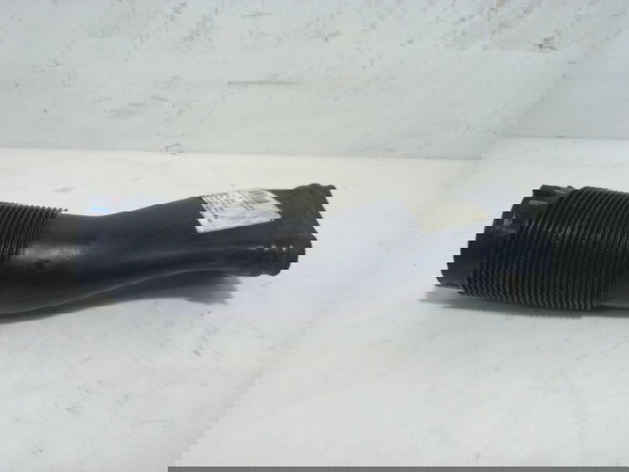 Furtun aer Mercedes ML 320 3.0 CDI A1645052061 2005-2012