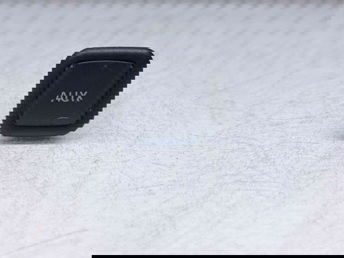  Conector auxiliar USB Audi A3 Sportback (8PA) [Fabr 2004-2013] 8J0035475