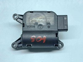  Motoras clapeta aeroterma bord Audi A3 Sportback (8PA) [Fabr 2004-2013] 1K0907511