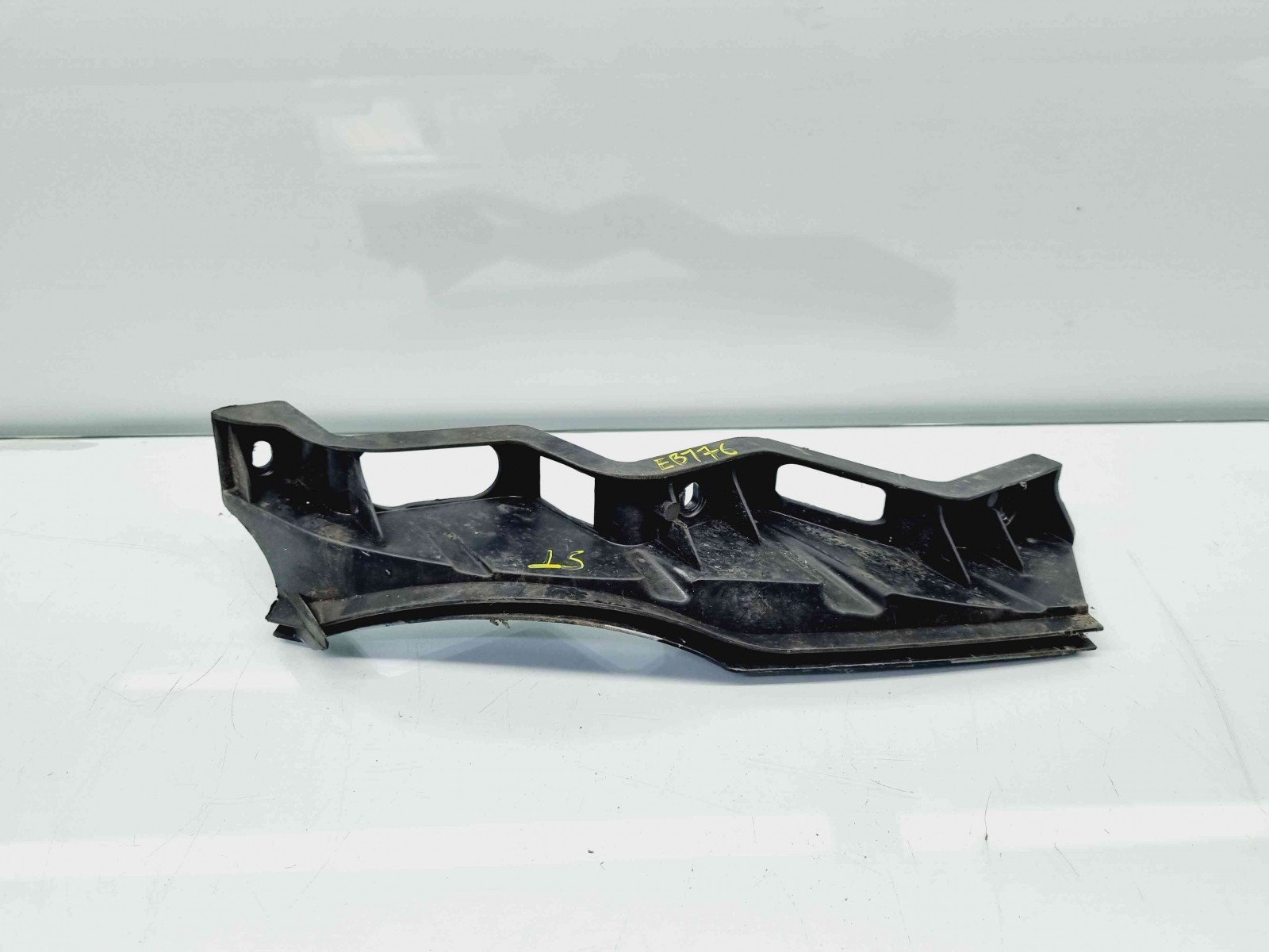 Suport far stanga Volkswagen Passat B6 Variant (3C5) [Fabr 2005-2010] 3C0807889