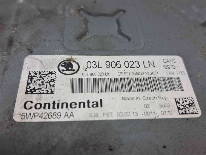 Calculator motor ECU Skoda Rapid (NH3) [Fabr 2012-2019] 03L906023LN 1.6 TDI CAYC 77KW / 105CP  