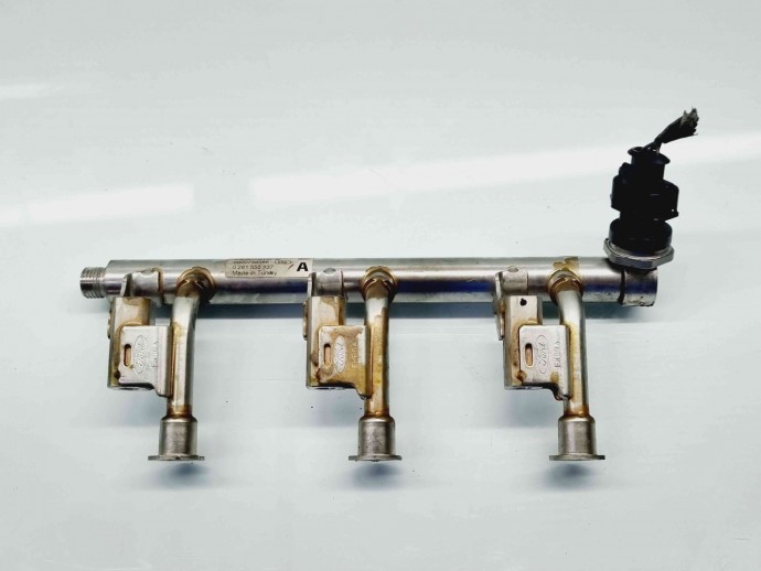 Rampa injectoare Ford Focus 3 Hatchback [Fabr 2011-2015] DM5G-9H487-AA | 0261555137 1.0 Benz M2DA   