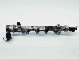 Rampa injectoare Audi A3 Sportback (8VA) Hatchback [Fabr 2012-2020] 04L089B 2.0 TDI CRBC 110KW / 150CP 2.0 TDI CRBC 110KW / 150CP