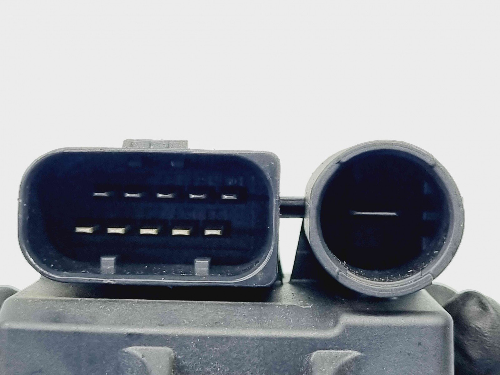 Releu Mercedes Clasa E Coupe (C207) [Fabr 2009-2016] A6519005502 - imagine 4