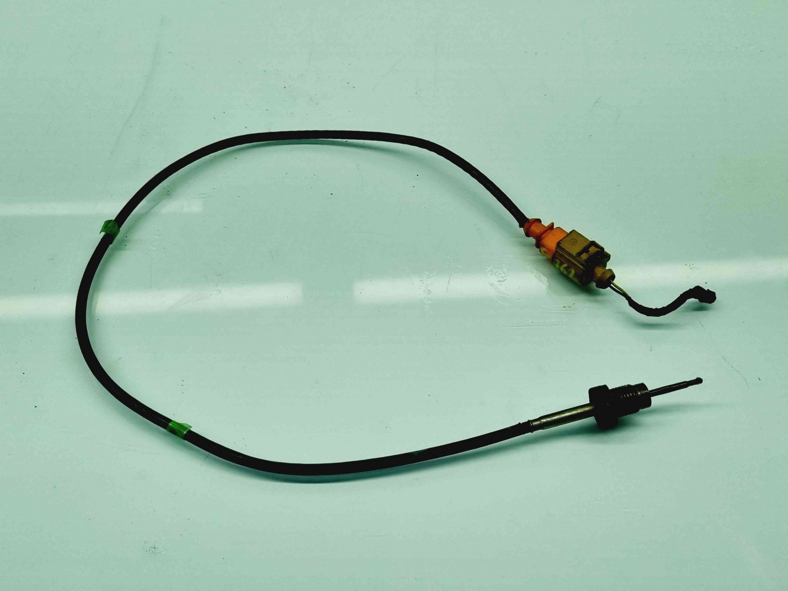 Senzor temperatura Audi A3 Sportback (8VA) Hatchback [Fabr 2012-2020] 04L906088AD