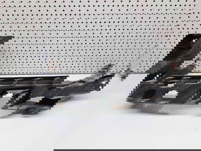 Suport far stanga Audi A3 Sportback (8PA) [Fabr 2004-2013] 8P0805607