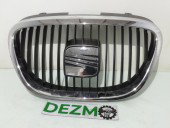Grila centrala bara fata cu sigla Seat Leon 2.0 TDI BKD 5P0853651 2005-2011