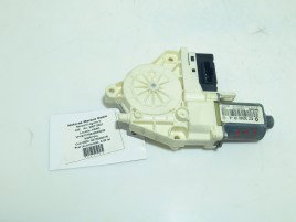 Motoras macara dreapta spate Renault Laguna 3 2.0 827300001R 2007-2021