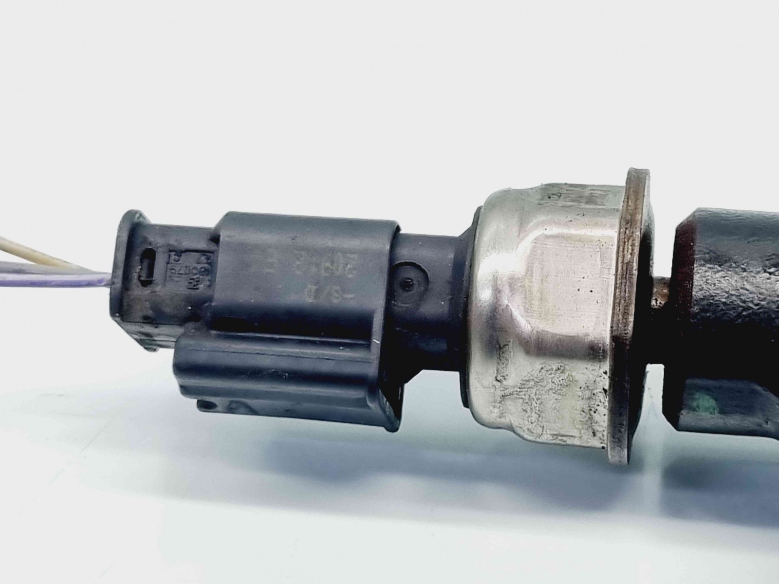 Rampa injectoare Peugeot 3008 Break [Fabr 2009-2016] 9684753080 1.6 9H05 DV6C 1.6 9H05 DV6C 77KW / 105CP - imagine 2