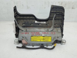 Airbag picioare stanga fata Toyota Yaris 1.4 D 305477010 2005-2011