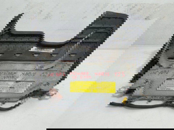 Airbag picioare stanga fata Toyota Yaris 1.4 D 305477010 2005-2011