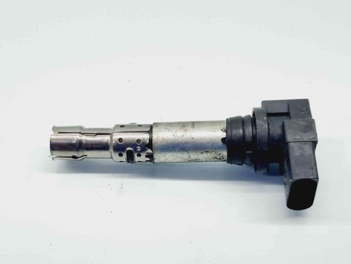 Bobina inductie Volkswagen Polo (6R) [Fabr 2009-2016] 036905715A 1.2 Benz CGPB 44KW / 60CP 1.2 Benz CGPB 44KW / 60CP