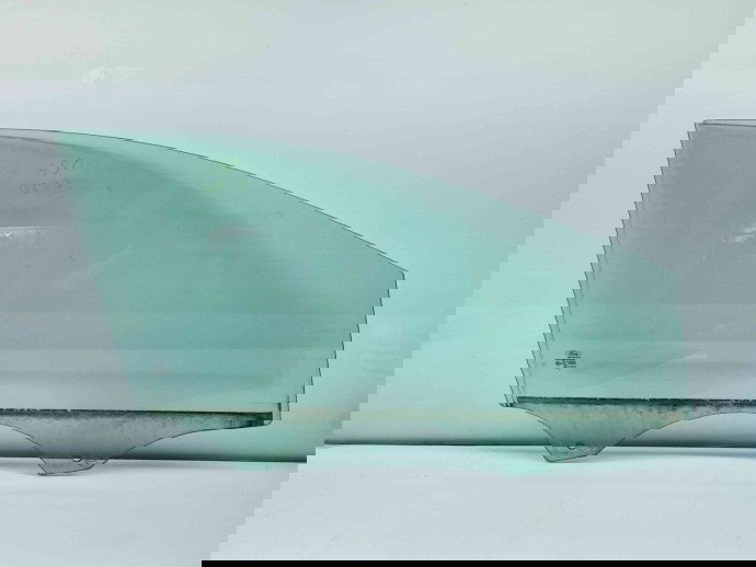 Geam usa dreapta fata Ford Focus 3 Hatchback [Fabr 2011-2015] OEM