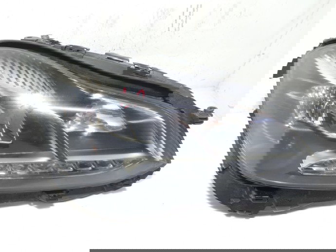 Far dreapta Mercedes E220 W212 2.2 CDI A2128205039KZ 2009-2016 