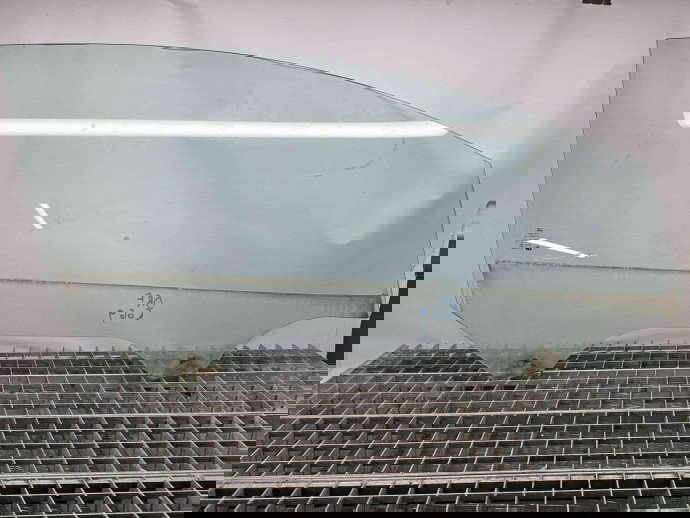 Geam usa dreapta fata Ford Fiesta 6 [Fabr 2008-2019] OEM