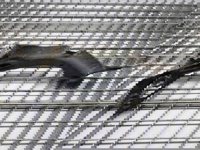 Suport aripa stanga fata Audi A6 (4G5, C7) [Fabr 2011-2017] 4G0821135A